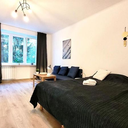 Great Life - Apartment Next To Metro Station Varşova Dış mekan fotoğraf